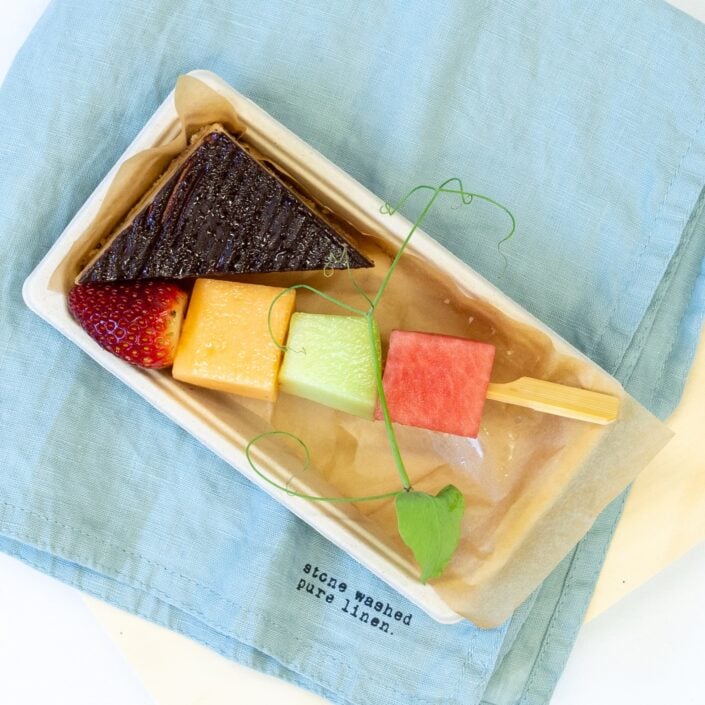 Duo pack B – Assorted cake + Fresh fruit skewer thumbnail