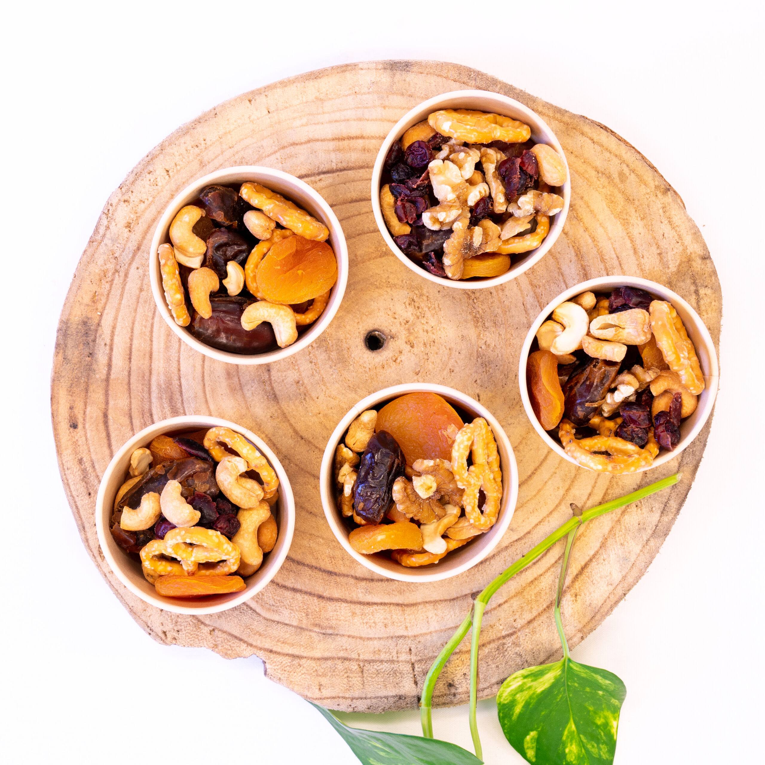 Dried fruit & nut cups