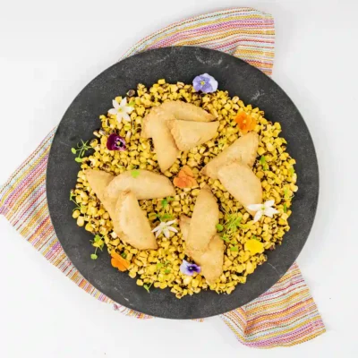 Black bean, basil, charred sweet corn & salsa empanada