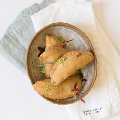 Black bean, basil, sweet corn & salsa empanada