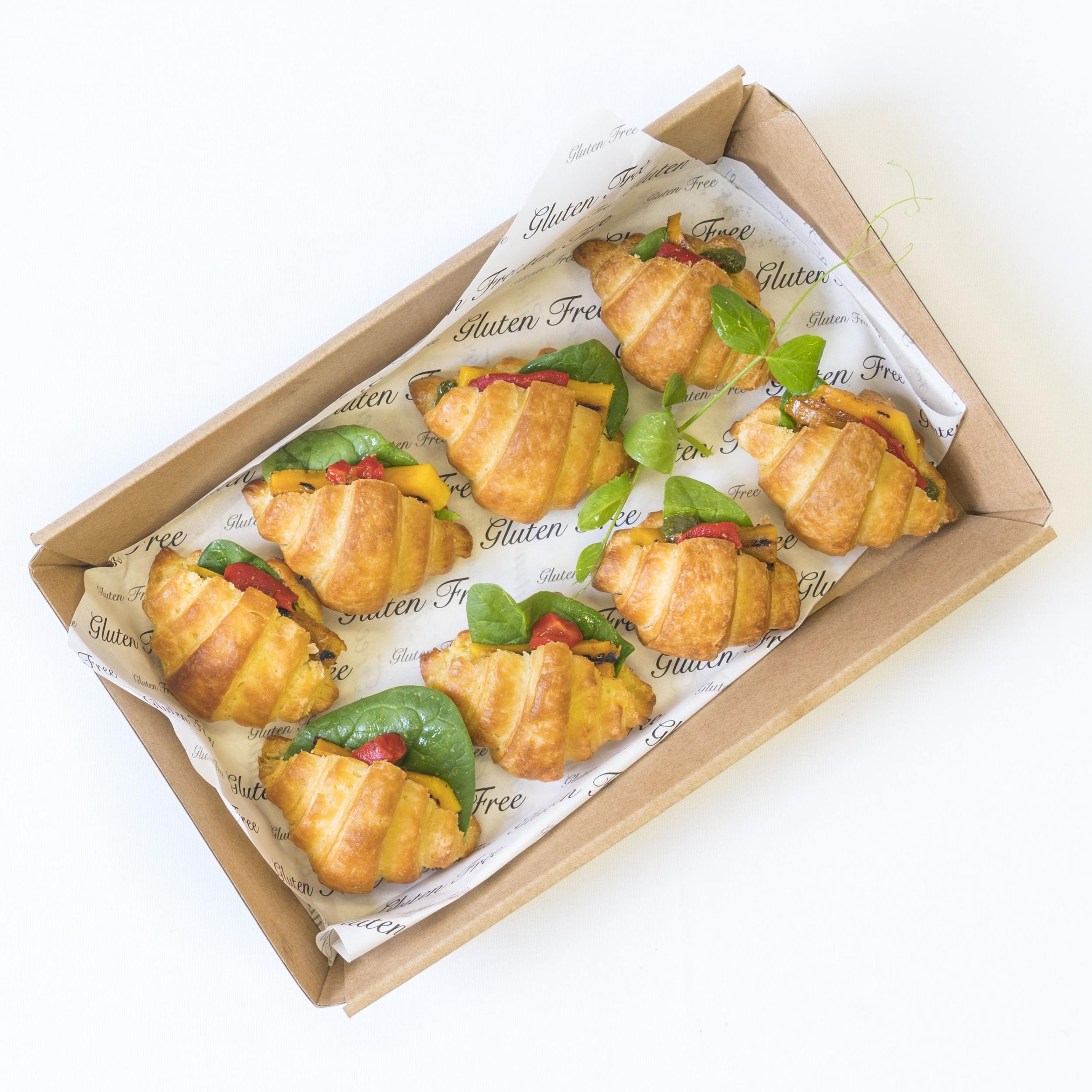 Grilled pumpkin, roasted pepper, basil “pesto” & spinach baby croissant box