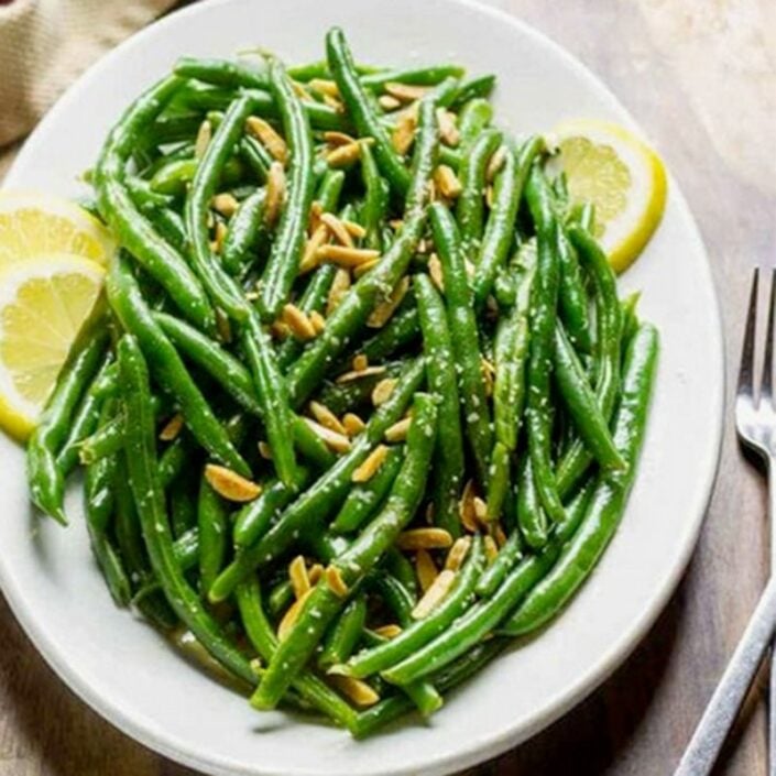 Green beans & almonds thumbnail