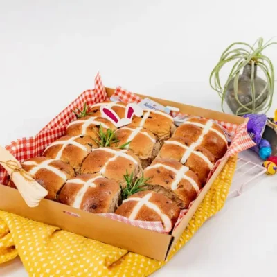 Hot cross bun dozens boxes - Traditional