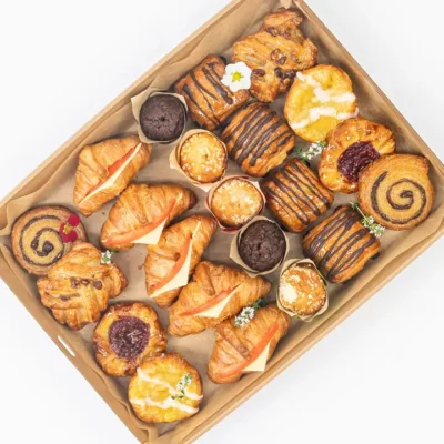 The sweet & savoury bakery box