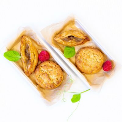 Duo pack J – Muesli cookie + Apple & cinnamon pastry taco