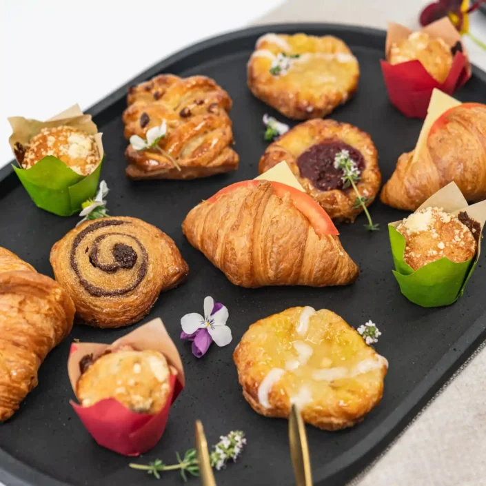 The sweet & savoury bakery box