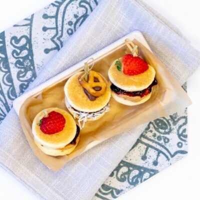 Trio pack of pint sized pancake stacks