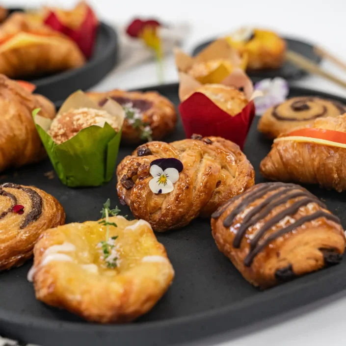 The sweet & savoury bakery box