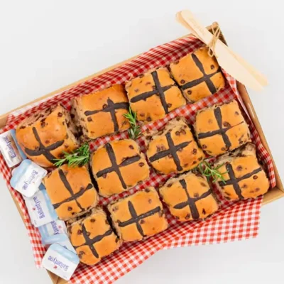 Hot cross bun dozens boxes - Choc chip