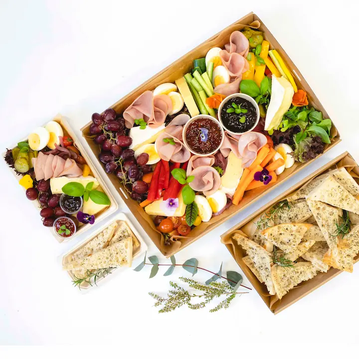 The ploughmans both sizes sq(1)