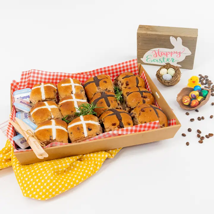 Hot cross bun dozens boxes - Mixed dozen Traditional & Chocolate