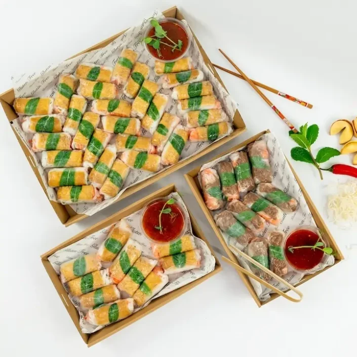Mini rice paper roll trio box