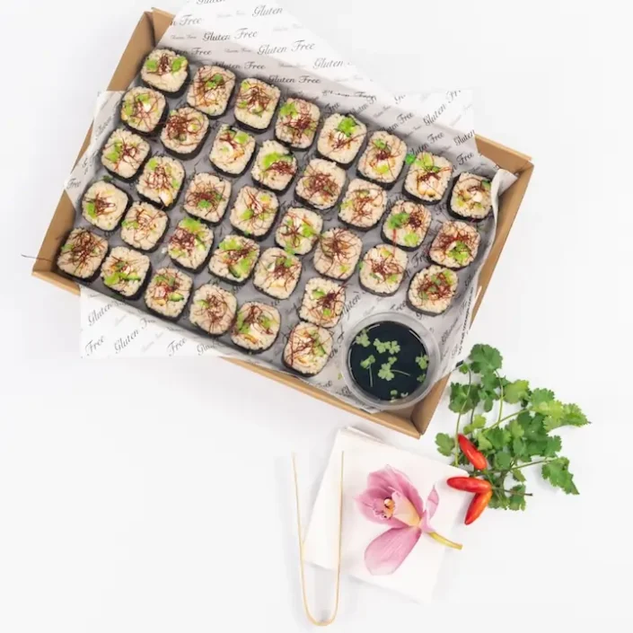 California sushi roll, white rice, poached prawn, avocado, cucumber, creamy mayo, crisp noodle, baby flora, soy dipping sauce