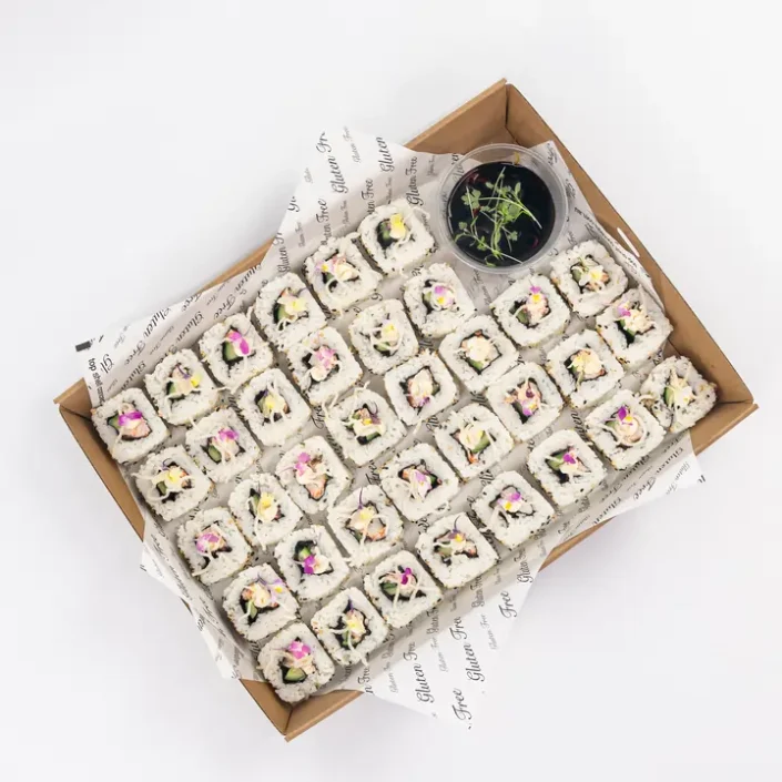 California sushi roll, white rice, poached prawn, avocado, cucumber, creamy mayo, crisp noodle, baby flora, soy dipping sauce