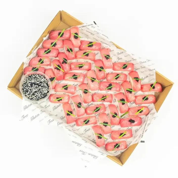 Raw tuna nigiri, black caviar, chive