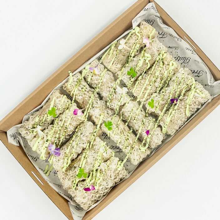 Enoki & spring onion rice net roll, wasabi cream, matcha powder, seaweed