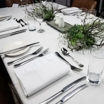 Cutlery & crockery