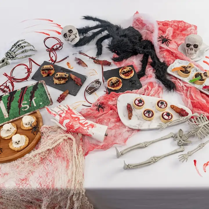 Why not - add a Halloween table theming