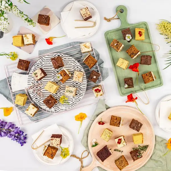 Mini cake collection