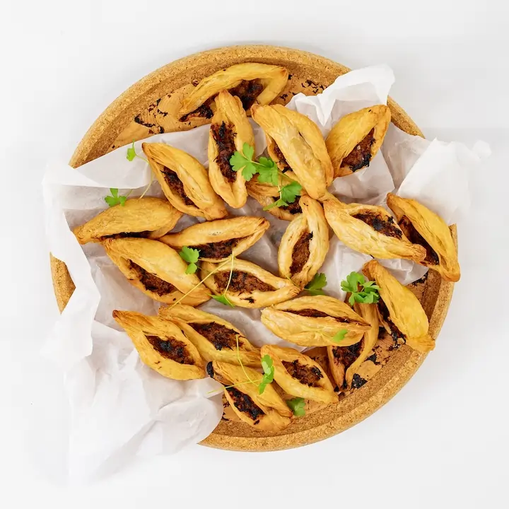 Pulled pork puff pastry taco