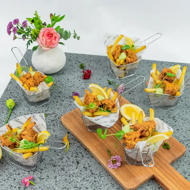 Substantial fingerfood Plant based basket