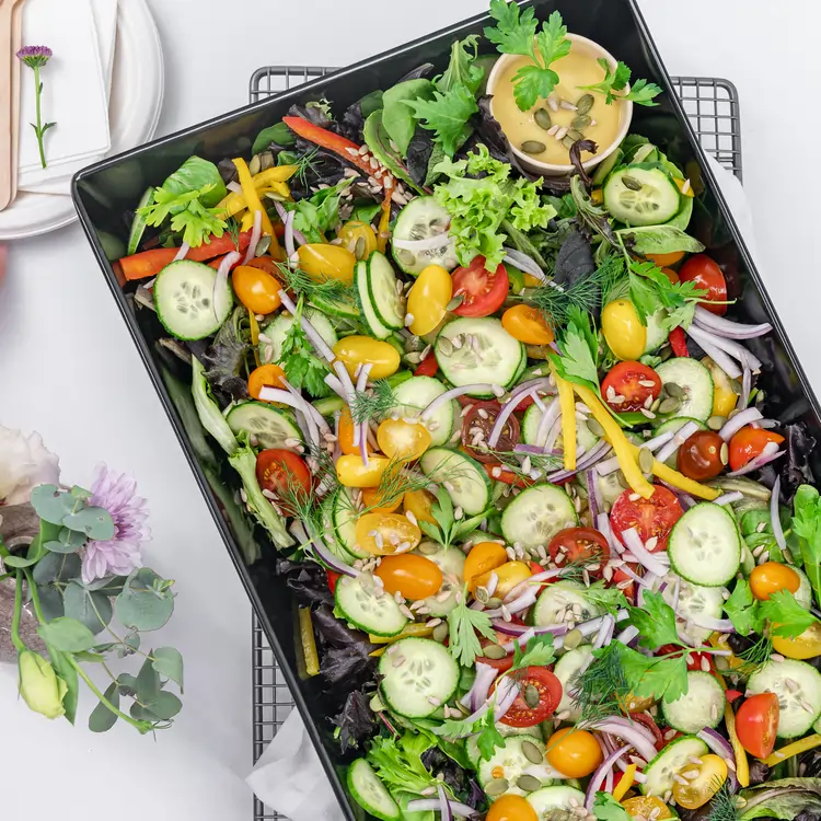 Raw energy salad