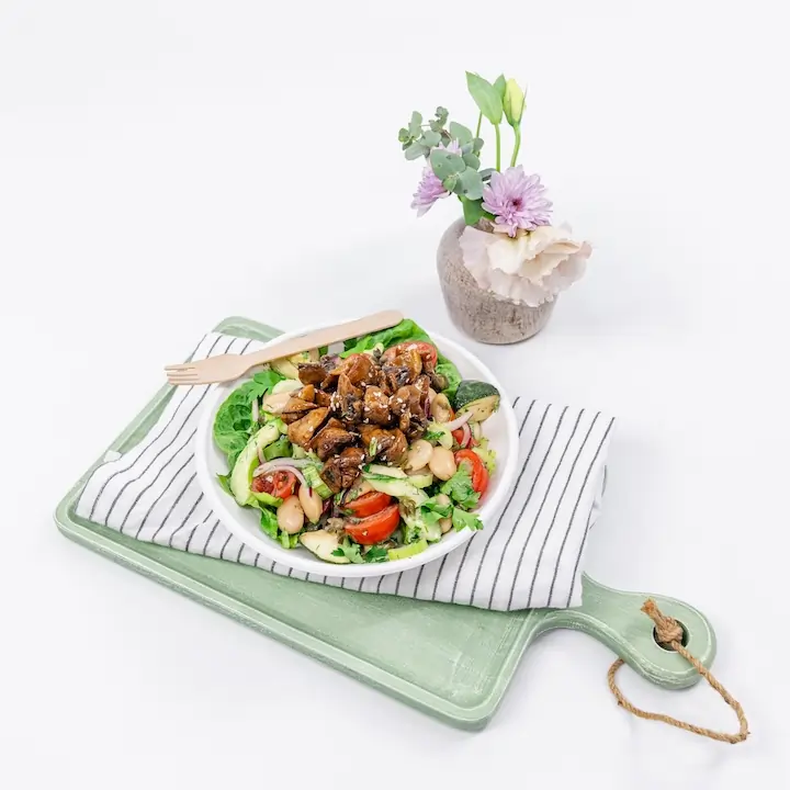 Mediterranean white bean salad