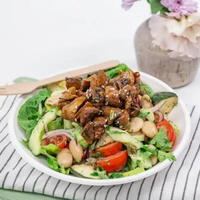 Mediterranean white bean salad